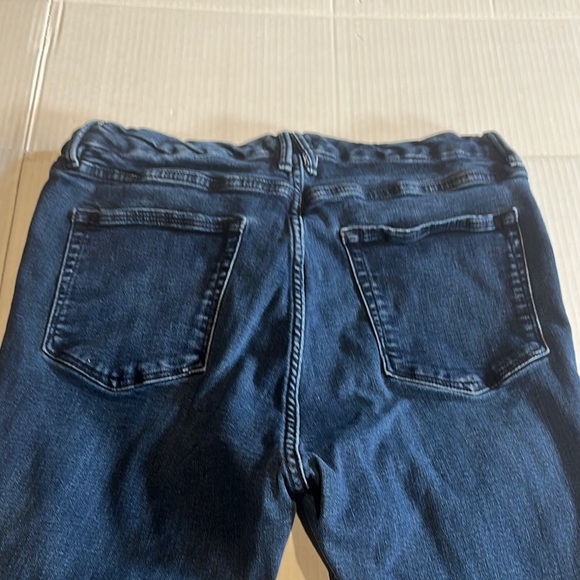 Good American skinny Blue Jeans stretch fabric multiple pockets and zipper - Picture 7 of 9